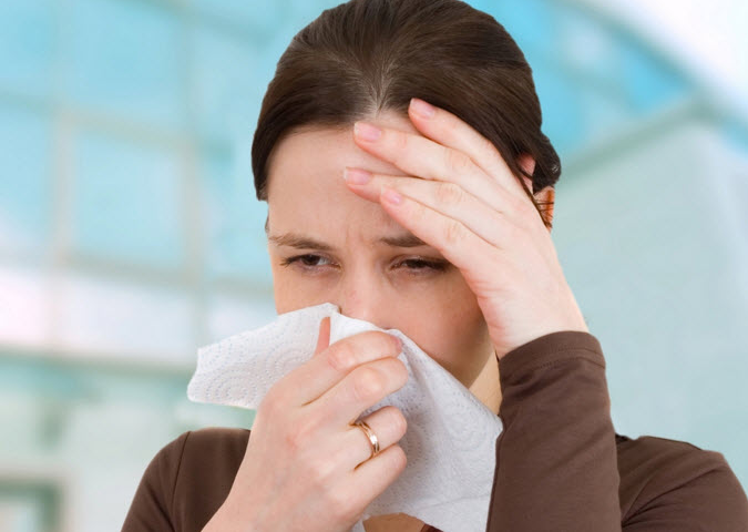Nghẹt, chảy nước mũi kèm đau mũi là dấu hiệu của bệnh gì? 